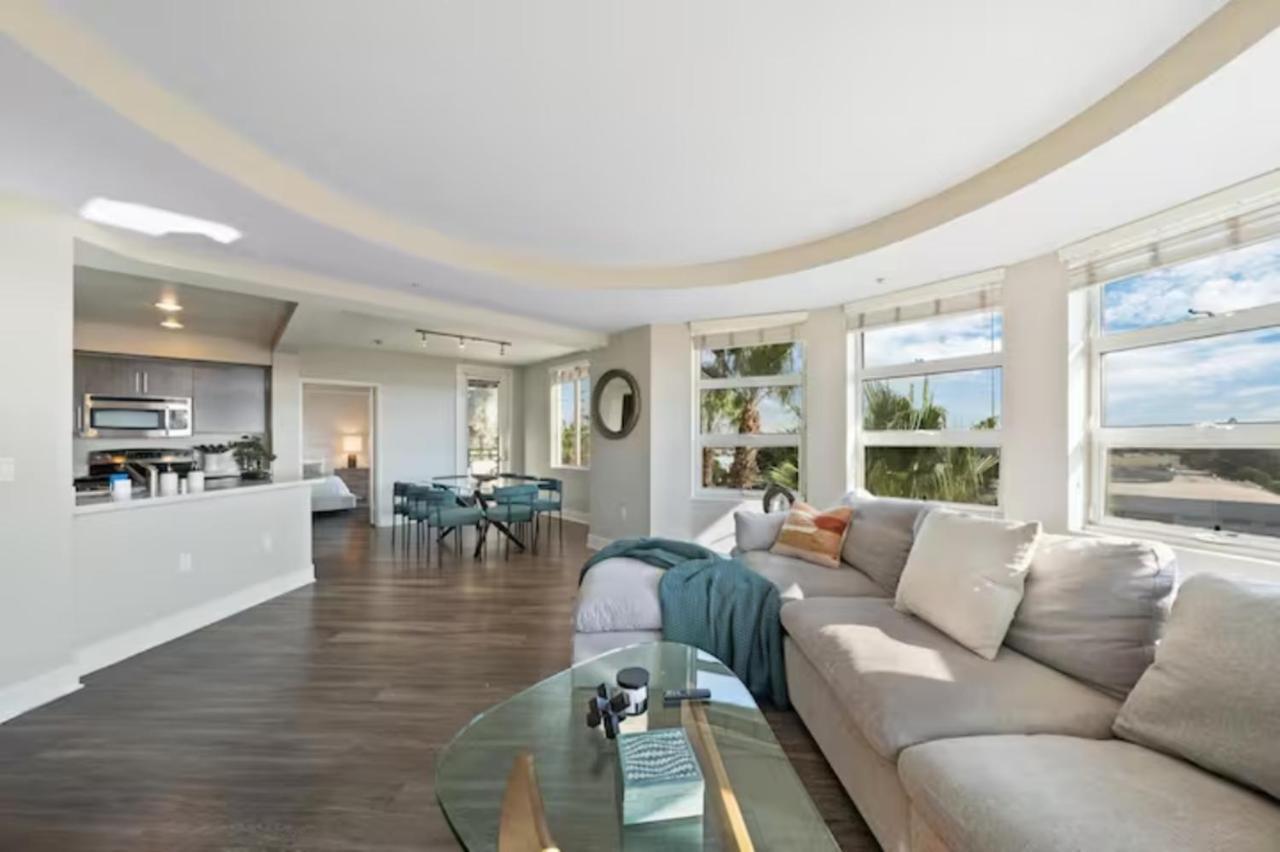 Blue Topaz Retreat - Spacious 3br Gorgeous Views Apartamento Los Ángeles